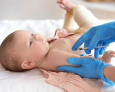 Чому вкрай важливо вакцинувати передчасно народжених? Роз’яснення МОЗ