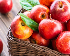 Яблука на всю зиму: як заморозити їх і не втратити смак - фото з відкритих джерел