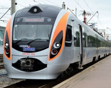 Скоростной поезд «Интерсити» из Кривого Рога на Киев временно изменит график работы