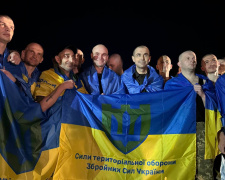 Обмін полоненими - вдома 10 захисників з Дніпропетровщини, фото Сергія Лисака