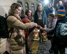 Передача Вифлеємського Вогню, фото пресслужби Укрзалізниці