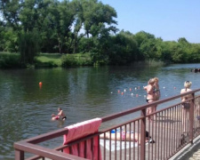 Городской пляж Кривого Рога открыл сезон: какие новинки ждут посетителей (фото)