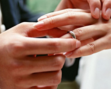 Семейные пары Кривого Рога приглашают обновить брачные обеты