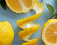 Три варіанти використання лимонної шкірки для чистоти: корисні поради