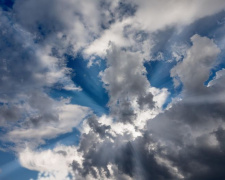 Весняні контрасти - фото з відкритих джерел