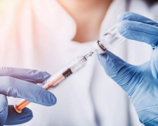 Необхідні щеплення перед навчальним роком, фото з відкритих джерел 