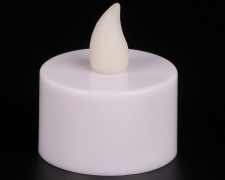 Справжній сенс свічки: чому важливий саме живий вогонь - фото з відкритих джерел