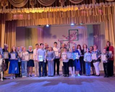 Нагородження переможців, фото виконкому Криворізької міської ради 