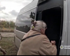 Над Новоолександрівкою кружляють FPV-дрони: група «Білі янголи» евакуюють цивільних 