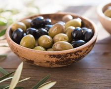 Чорні оливки — це обман? Правда, яку не пишуть на етикетках - фото з відкритих джерел