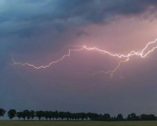 Як поводитися під час грози - фото з відкритих джерел