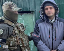 Наводили ракети на Кривий Ріг та Дніпро: правоохоронці затримали двох російських агентів 