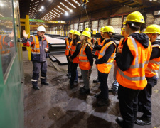 Метінвест інвестує в молодь: українські студенти пройшли програму міжнародного стажування Steel Force