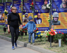 Алея Слави в Інгулецькому районі, фото управління преси криворізького міськвиконкому 