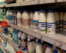 С начала года производство молока на Украине упало почти на 3%: как распознать фальсификаты