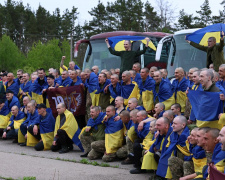 З полону повернулись 18 Захисників з Дніпропетровщини, фото пресслужби Офіса Президента 