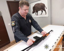 Усе по закону: мешканці Дніпропетровщини масово легалізують зброю