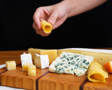 Як правильно заморозити сир і зберегти його текстуру - фото з відкритих джерел