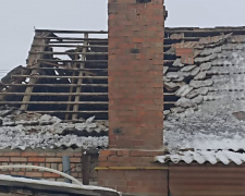 Обстріли без зупину: росіяни цілили по Нікопольщині всю ніч