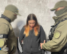 Готувала теракт в людному місці: на Дніпропетровщині правоохоронці затримали агентку-смертницю рф