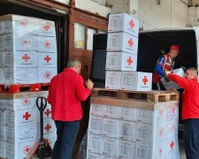 Допомога, фото Червоного Хреста