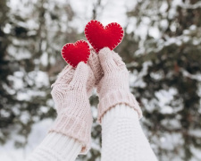 Емоції замість коробок: нові романтичні тренди серед українців - фото з відкритих джерел