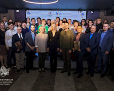 Вчителька з Кривого Рогу - серед найкращих: на Дніпропетровщині відзначили фіналістів конкурсу &quot;Учитель року-2025&quot;