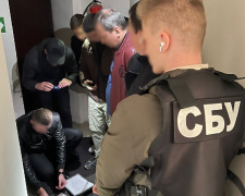 10 тисяч гривень за санітарний паспорт: на Дніпропетровщині затримали посадовця на хабарі