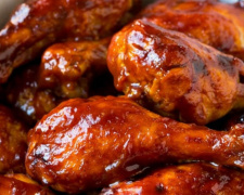 Маринуйте і запікайте: ароматні курячі ніжки в стилі BBQ - фото з відкритих джерел