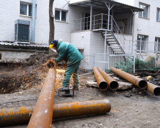 Ремонтні роботи, фото Олексія Кулеби