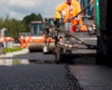 В Кривом Роге начат масштабный ремонт дороги в Центрально-городском районе