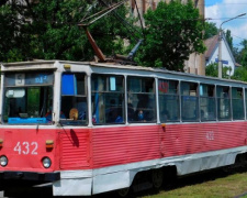 Новий графік руху криворізького трамвая №5: розклад на вихідні та будні дні