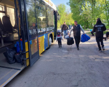 Евакуація з Донеччини, фото з відкритих джерел