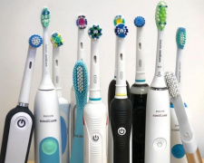 Электрическая зубная щетка: особенности выбора