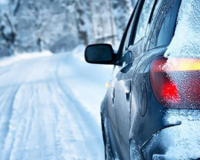 Водіям Дніпропетровщини нагадують, що вже час підготувати автомобілі до зими