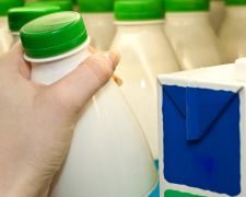 У супермаркетах зросли ціни на молочні продукти: яка вартість