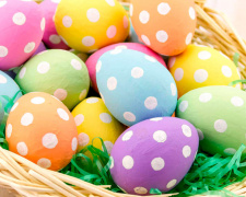 Фарбування великодніх яєць у горошок – прості поради для гарного святкового столу