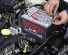 Новий акумулятор сідає за два дні: у чому справжня причина - фото з відкритих джерел