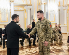 За бойовий шлях і командування: командира Rugby Team 129 ОВМБр Євгенія Дудку нагородили Хрестом бойових заслуг
