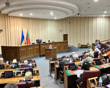 Майже 68 мільйонів на укриття для дітей: як криворізькі депутати розподілили бюджет травня
