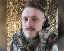 Художник, сапер, кар’єрний консультант – як після 32 операцій ветеран із Чернівців допомагає іншим знайти себе
