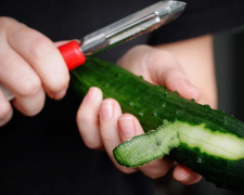 Огірки зі шкіркою чи без - фото з відкритих джерел