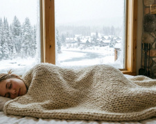 Сон у холоді: що вдягати і як зігрітися вночі - фото з відкритих джерел