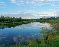 нижня течія річки Саксагань проходить не відкритим руслом, а під землею