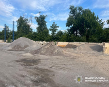 Працювали під прикриттям легального бізнесу: на Криворіжжі викрили «піщану» схему