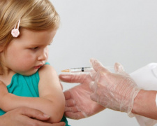 Оновлений календар щеплень, фото з відкритих джерел 