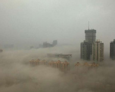 У Дніпрі та області зафіксовано високий рівень забруднення повітря, фото з відкритих джерел