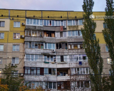 Понад 10 атак за ніч: на Дніпропетровщині пошкоджені будинки й транспортна інфраструктура