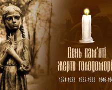 Памʼятник жервам Голодоморів - фотоколажі з відкритих джерел