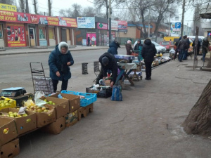 Скажи «НІ» несанкціонованій торгівлі з рук: у Довгинцівському районі провели черговий рейд